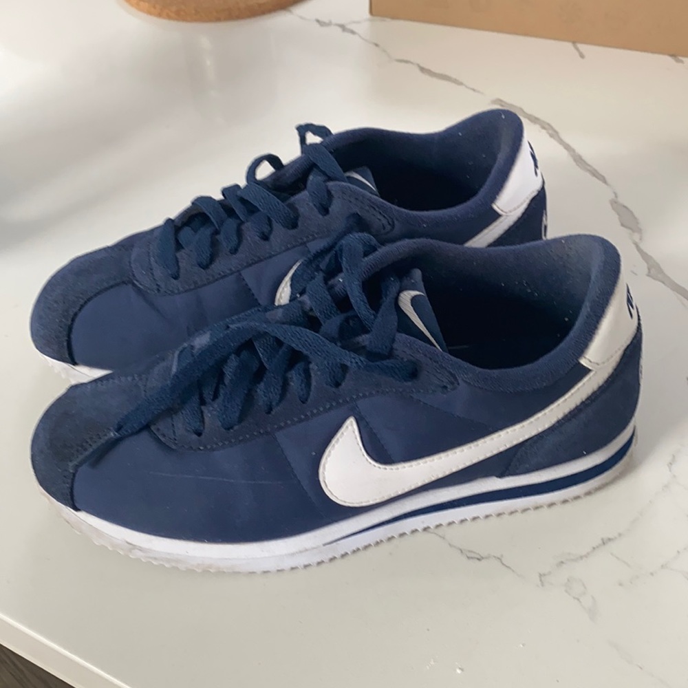 Barely worn youth 5.5 Nike Cortez, women 6.5-7
